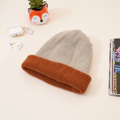 Gambar Ataru Topi Beanie Reversible - Abu-Abu/Cokelat