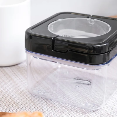Gambar Informa Sally Stoples Plastik 370 ml Transparan - Hitam