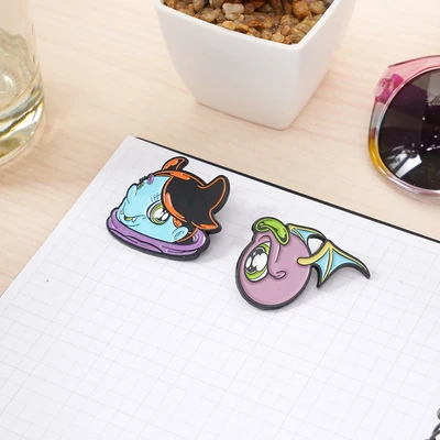 Gambar Ataru Pin Enamel Muklay Alfie Set 2 pcs