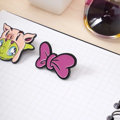 Gambar Ataru Pin Enamel Muklay Louie & Lexie Set 2 pcs