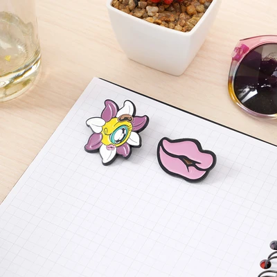 Gambar Ataru Pin Enamel Muklay Quinny Set 2 pcs