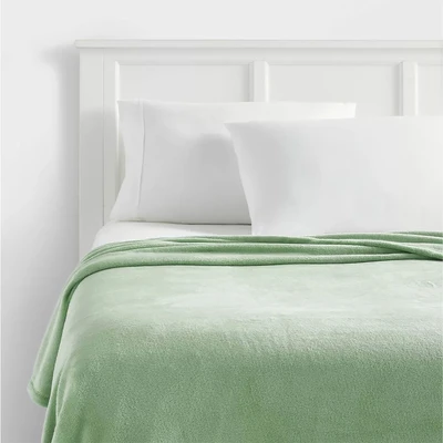 Gambar Informa 150x200 cm Selimut Microfiber Solid - Hijau