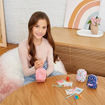 Gambar Make It Real Mini Backpack With Stationery 12044