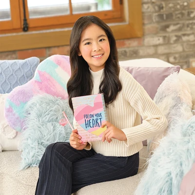 Gambar Make It Real Set Follow Your Heart Journal & Pen