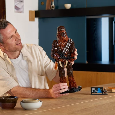 Gambar LEGO Star Wars Chewbacca 75371