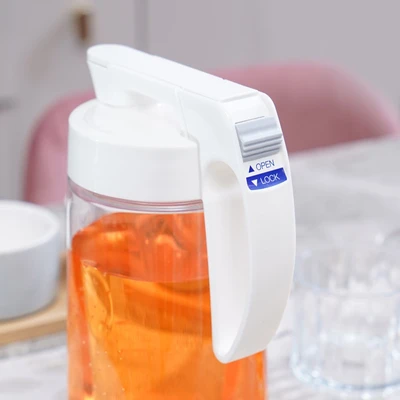 Gambar Appetite Irona Teko Minum Plastik 1.6 Liter Transparan