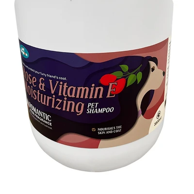 Gambar Pet Kingdom Sampo Hewan Peliharaan Moisturize Rose Vit E 3.8 Liter