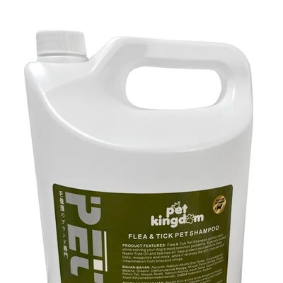 Gambar Pet Kingdom Sampo Hewan Peliharaan Flea And Tick 3.8 Liter