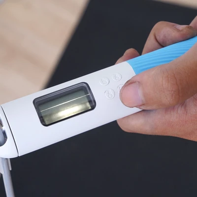 Gambar Kinetic Tali Skipping Dengan Bola - Putih/Biru