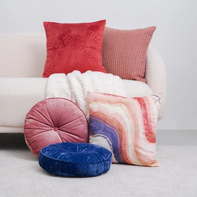 Gambar Informa Abba Sarung Bantal Sofa Polyester V1 45x45 cm - Merah