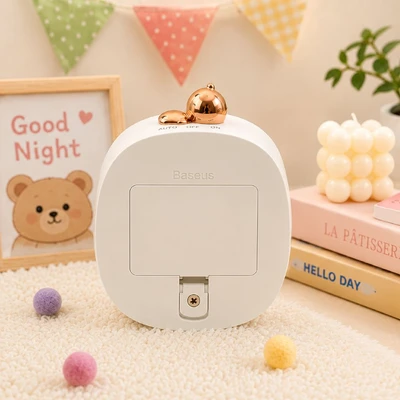 Gambar Ataru Lampu Meja Dengan Sensor Gerak Bear - Putih