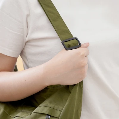 Gambar Ataru Ukuran M Tas Selempang Nylon Random