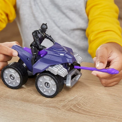 Gambar Marvel Set Avengers Black Panther Claw Strike F9328