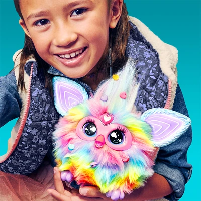 Gambar Furby Tie Dye F8900