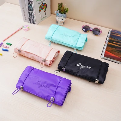 Gambar Ataru Pouch Kosmetik Rolled Random
