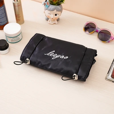 Gambar Ataru Pouch Kosmetik Rolled Random