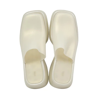 Gambar Ataru Ukuran 40 Sandal Wanita Clogs Pearl - Silver