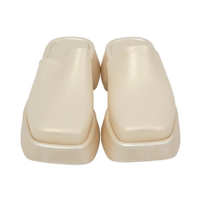 Gambar Ataru Ukuran 41 Sandal Wanita Clogs Pearl - Gold