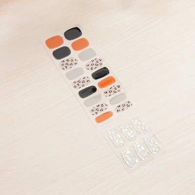 Gambar Ataru Sticker Kuku Gel Set 24 pcs Random