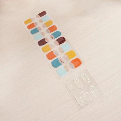 Gambar Ataru Sticker Kuku Gel Set 24 pcs Random
