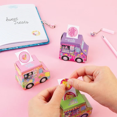 Gambar Make It Real Set Sticker Food Truck Fest 12054