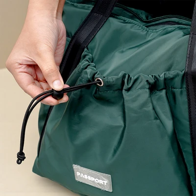 Gambar Passport Jolle Tote Bag - Hijau