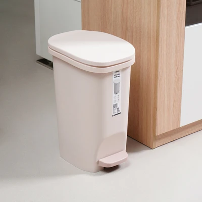 Gambar Informa Riley Tempat Sampah Pedal Plastik 12 Liter - Krem