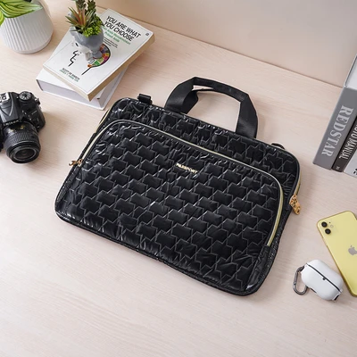 Gambar Passport Cartier Tas Laptop - Hitam