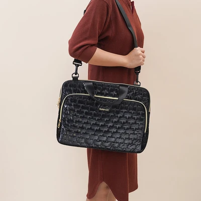 Gambar Passport Cartier Tas Laptop - Hitam