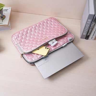 Gambar Passport Cartier Tas Laptop - Pink