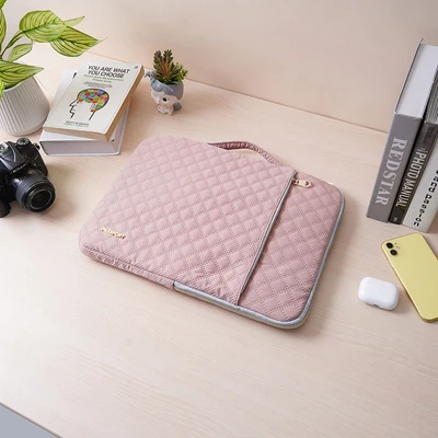 Gambar Passport Minji Tas Laptop - Pink