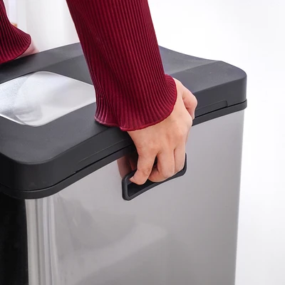 Gambar Krisbow Tempat Sampah Pedal Stainless Steel Fingerprint Proof 30 Liter - Silver Matt