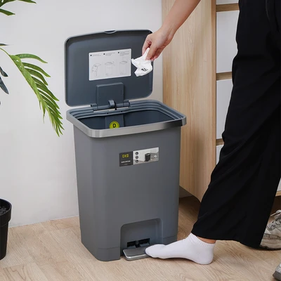 Gambar Eko Hana Tempat Sampah Pedal Plastik Square 25 Liter - Abu-Abu