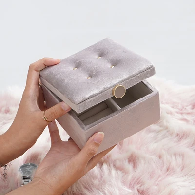 Gambar Informa Camilla Kotak Perhiasan 12x12.3x7.6 cm - Abu-Abu