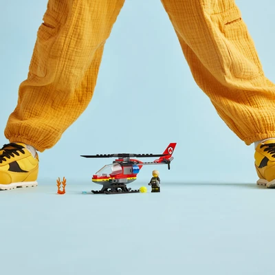 Gambar LEGO City Fire Rescue Helicopter 60411