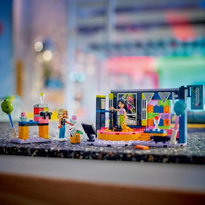 Gambar LEGO Friends Karaoke Music Party Set 196 Pcs 42610 - Mix