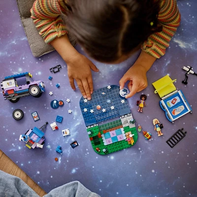 Gambar LEGO Friends Stargazing Camping Vehicle 42603