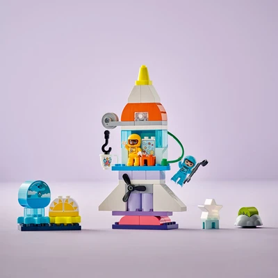 Gambar LEGO Set Duplo 3 In 1 Space Shuttle Adventure 10422