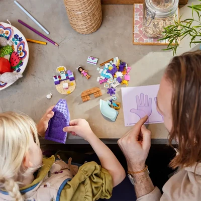 Gambar LEGO Gabbys Dollhouse Gabby & Mercats Ship & Spa Set 88 Pcs 10786 - Mix