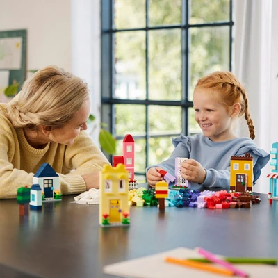 Gambar LEGO Classic Creative Houses 11035