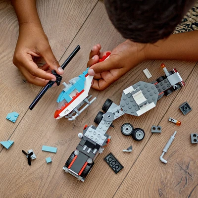 Gambar LEGO Creator 3 In 1 Flatbed Truck With Helicopter 31146