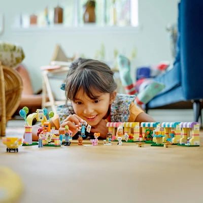 Gambar LEGO Friends Pet Adoption Day 42615
