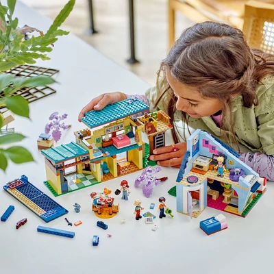 Gambar LEGO Friends Olly And Paisleys Family Houses Set 1126 Pcs 42620 - Mix