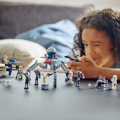 Gambar LEGO Star Wars Clone Trooper & Battle Droid Battle 75372