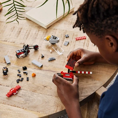 Gambar LEGO Sonic The Hedgehog Shadows Escape 76995