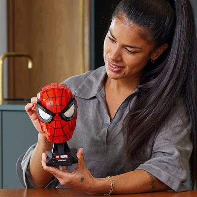 Gambar LEGO Marvel Spiderman Mask 76285