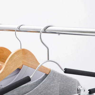 Gambar Stora Hanger Baju Aluminium Dengan Clip 42 cm - Hitam