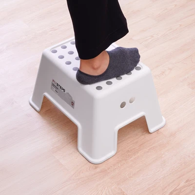 Gambar Fixsteps Bangku Pijak 33x25 cm - Putih