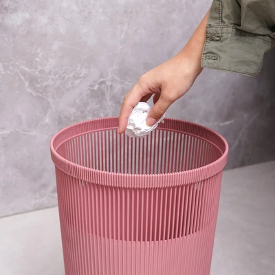 Gambar Stora Tempat Sampah Plastik Hollow Stripe 12 Liter - Pink