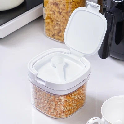 Gambar Kris Milky Wadah Makanan Plastik 800 ml Transparan
